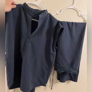 Figs women’s Dark Harbor scrub set Rafaela top XS, Livingston pants M